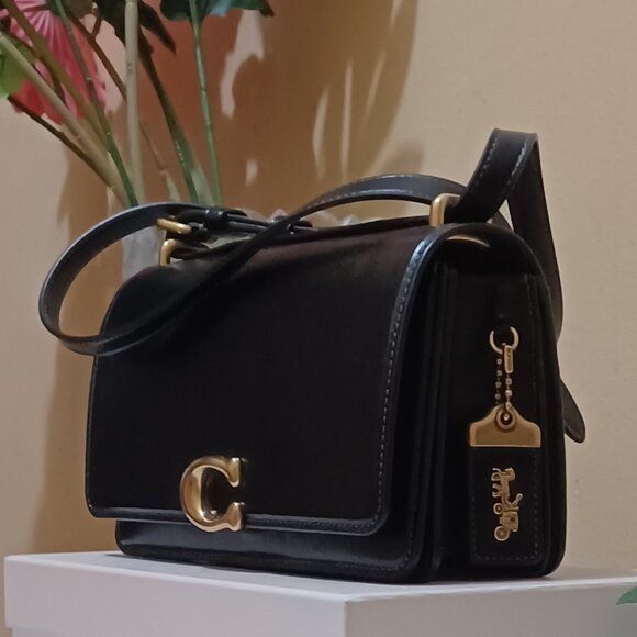 Coach Bandit Purse - Picture 1 of 2